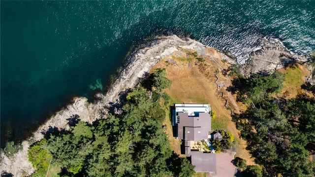 2 of 50 - 379 Mary Ann Point Rd, Galiano Island, BC