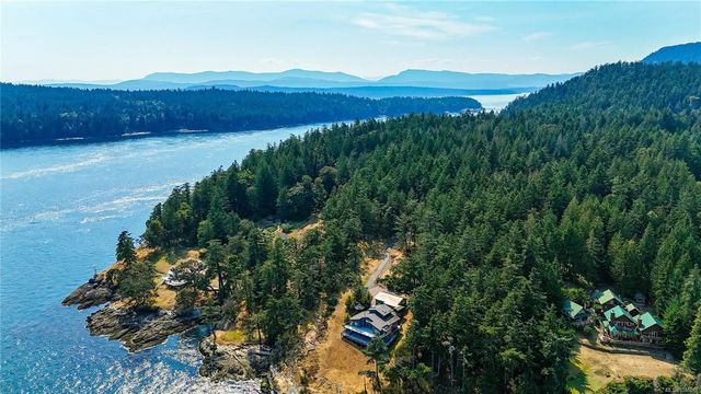 3 of 50 - 379 Mary Ann Point Rd, Galiano Island, BC