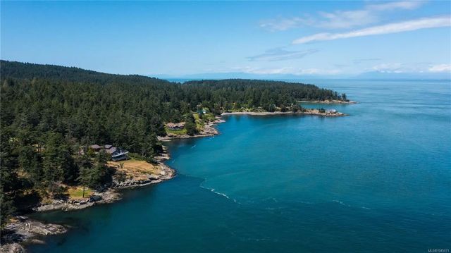 4 of 50 - 379 Mary Ann Point Rd, Galiano Island, BC