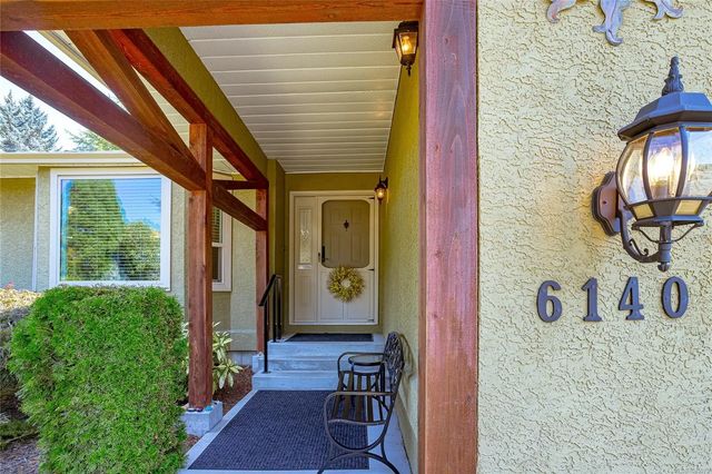 2 of 27 - 6140 Denali Dr, Duncan, BC