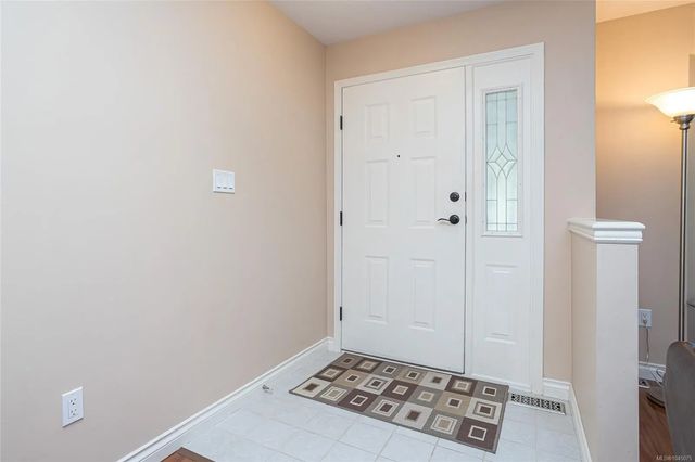 3 of 27 - 6140 Denali Dr, Duncan, BC
