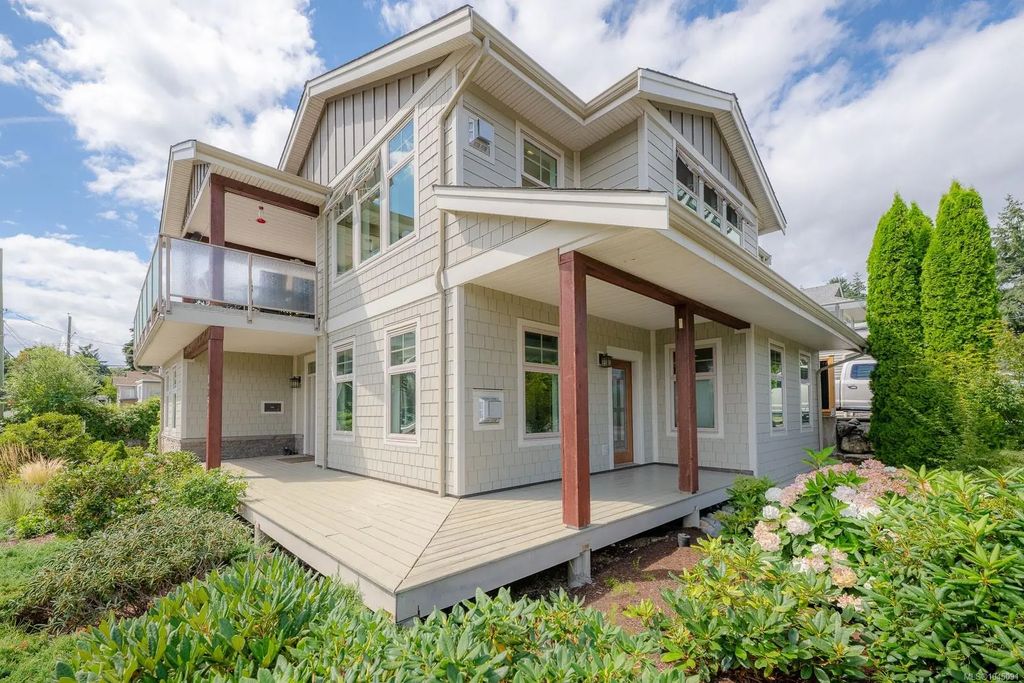 1251 Discovery Ave, Nanaimo