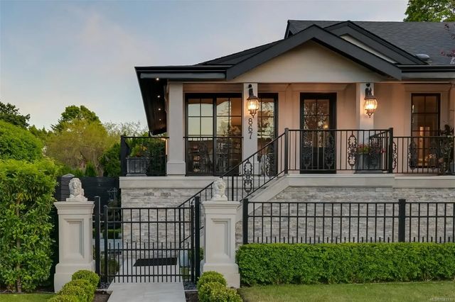 3 of 74 - 867 Victoria Ave, Oak Bay, BC