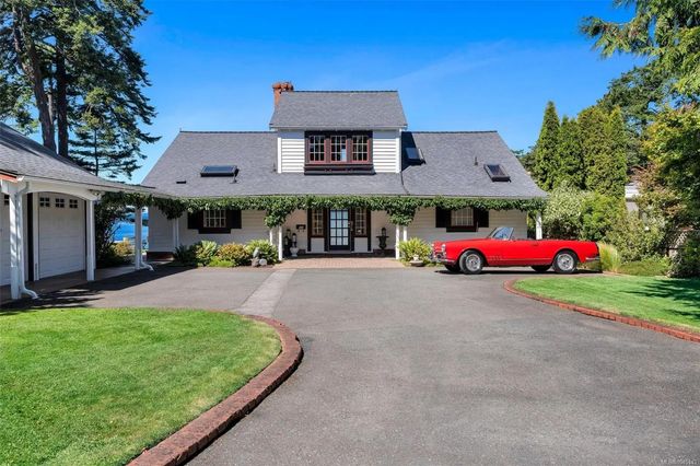 4 of 63 - 330 Plaskett Pl, Esquimalt, BC