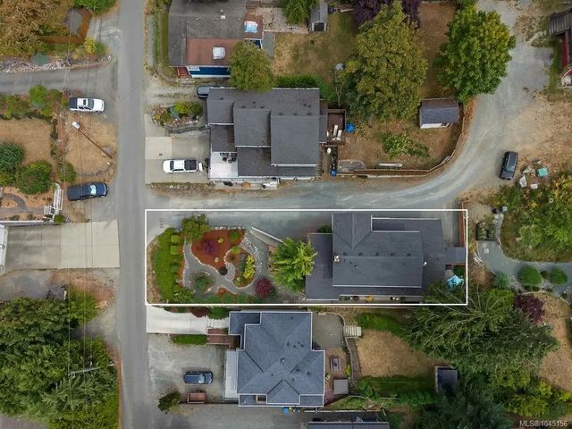 2 of 47 - 1848 Norbury Rd, Shawnigan Lake, BC