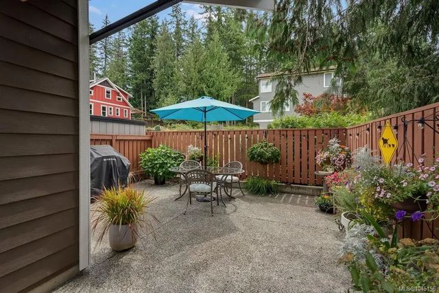 3 of 47 - 1848 Norbury Rd, Shawnigan Lake, BC