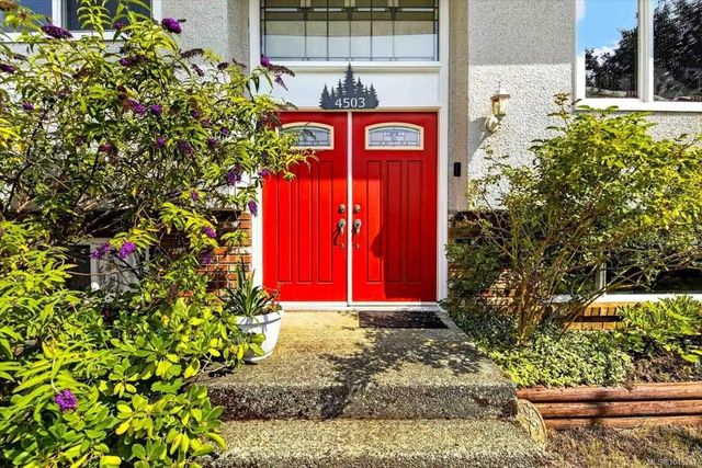 2 of 64 - 4503 Alwyn St, Port Alberni, BC