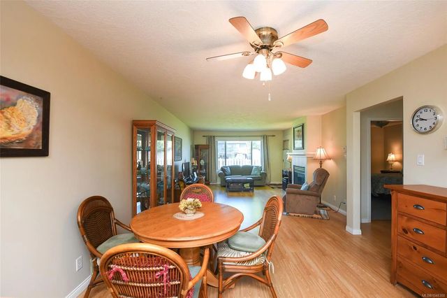 2 of 34 - 1855 Willemar Ave 5, Courtenay, BC