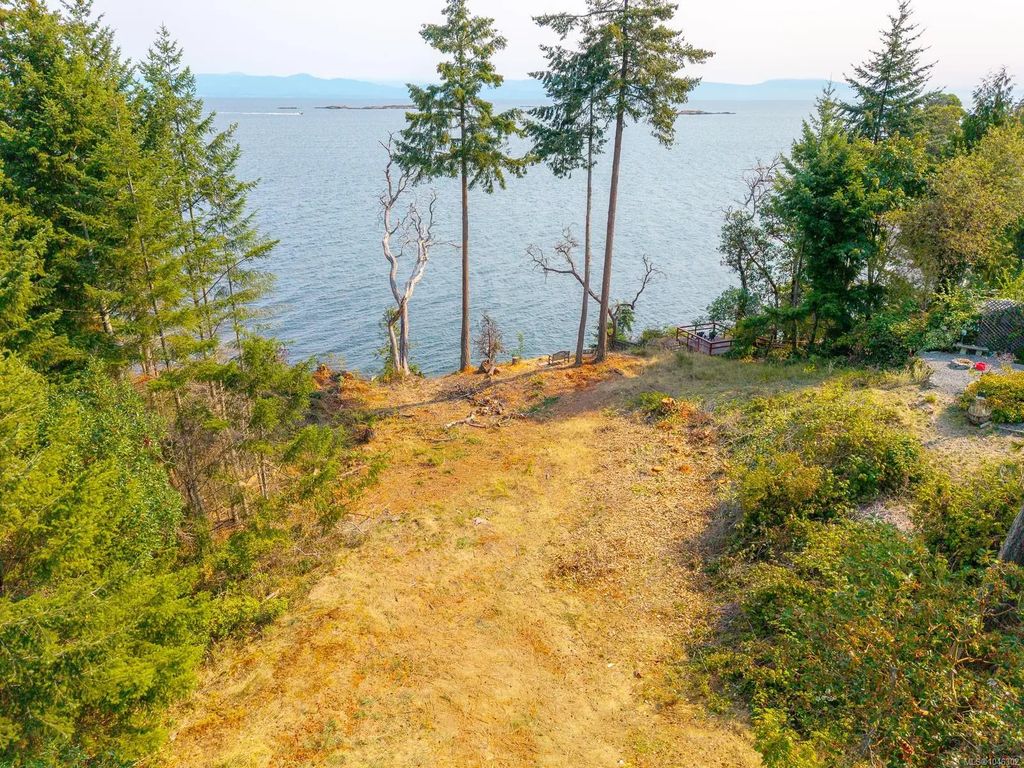 Sl 2 Bonito Cres, Nanoose Bay