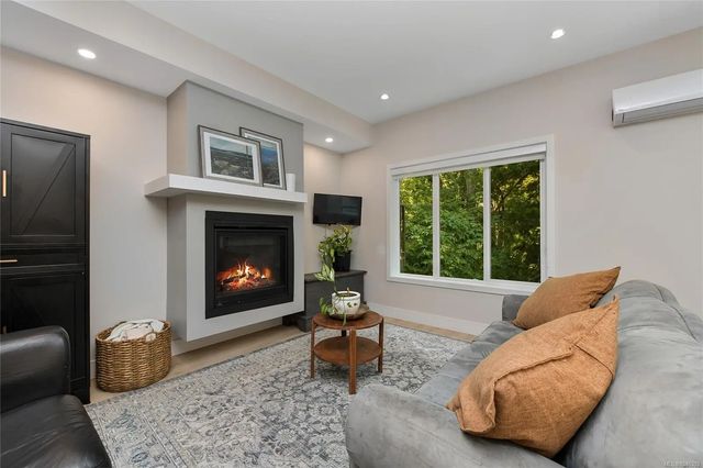 2 of 51 - 937 Echo Valley Pl, Langford, BC