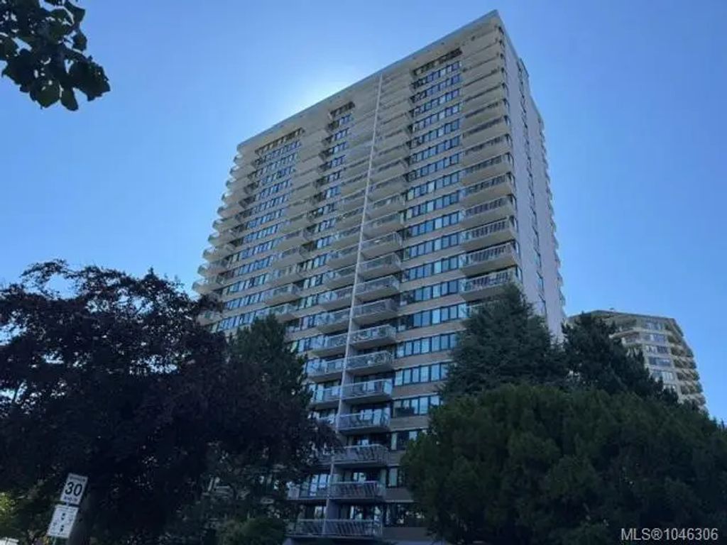 647 Michigan St 1510, Victoria