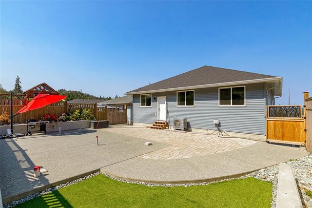 5 of 70 - 616 John Wilson Pl, Ladysmith, BC