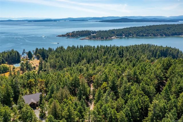 3 of 31 - 9813 Spalding Rd, Pender Island, BC