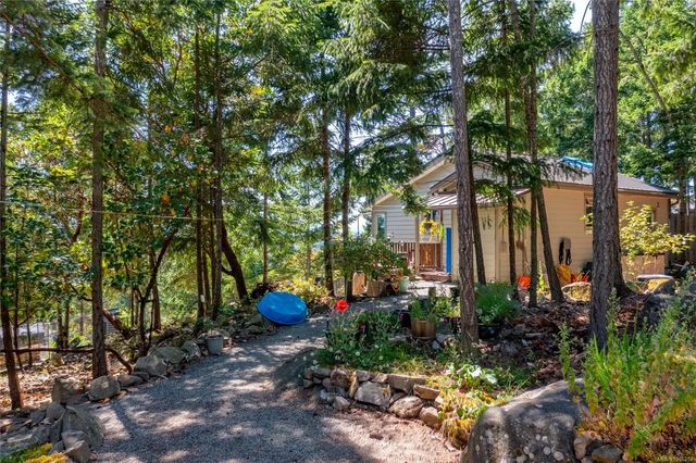 4 of 31 - 9813 Spalding Rd, Pender Island, BC