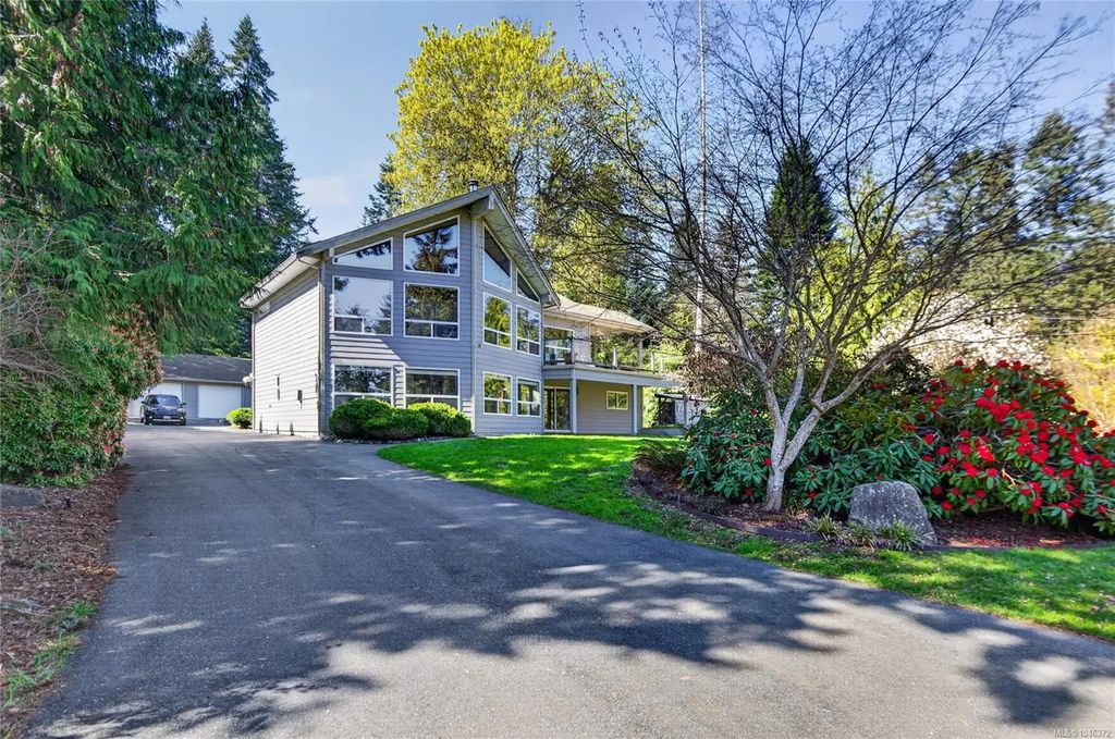4594 Maple Guard Dr, Bowser