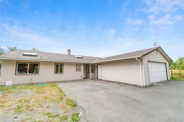 2 of 99 - 2445 Godfrey Rd, Nanaimo, BC