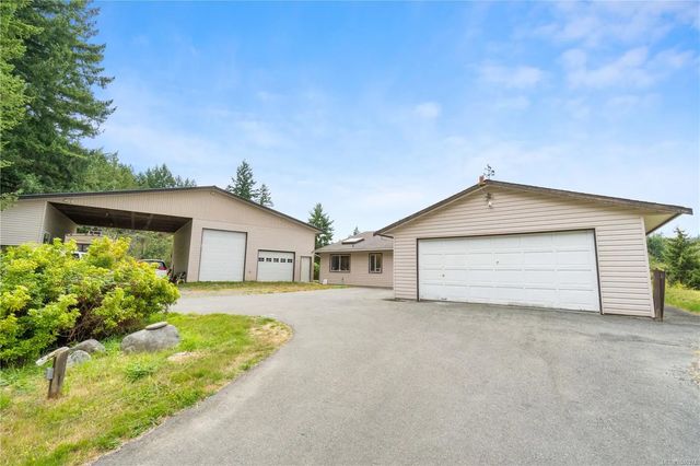 3 of 99 - 2445 Godfrey Rd, Nanaimo, BC