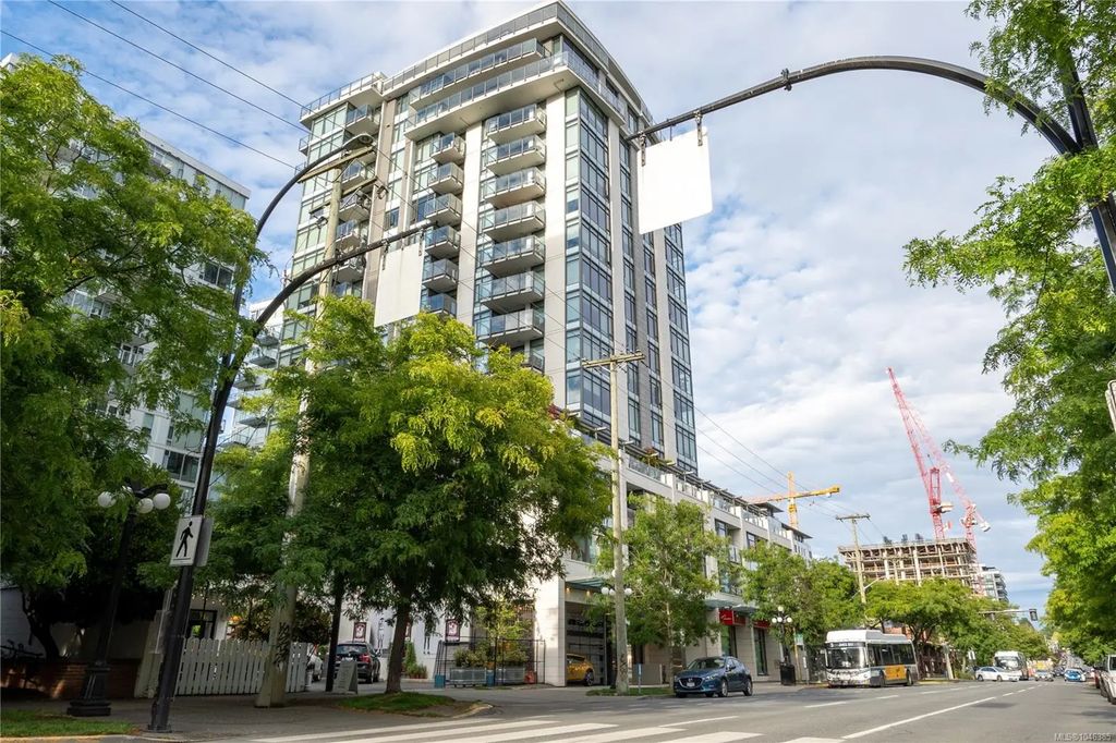 960 Yates St 806, Victoria