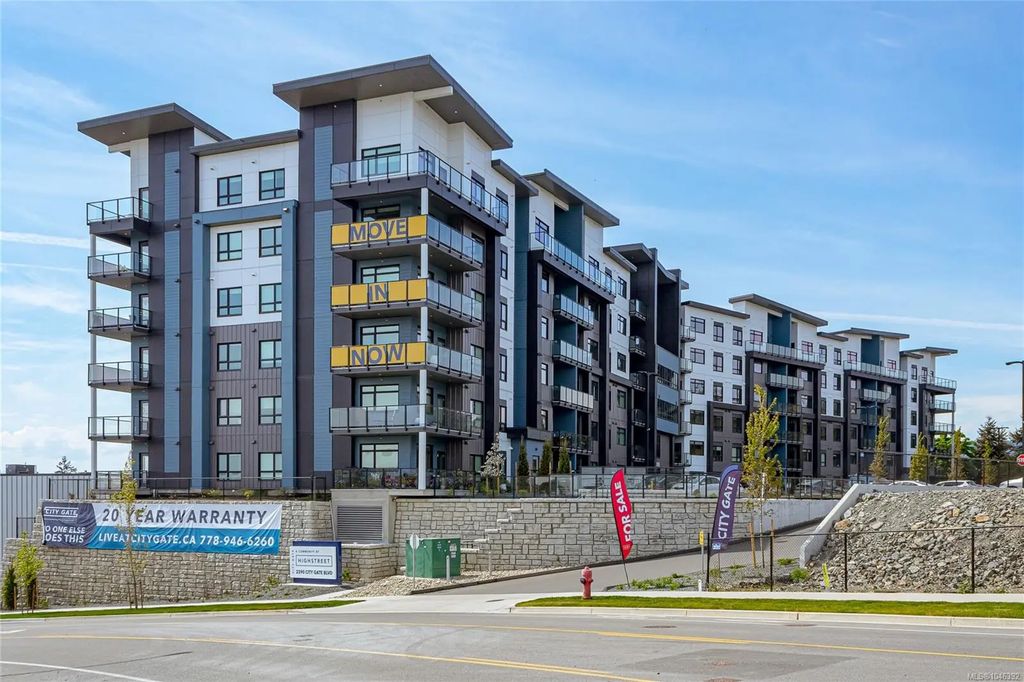 2390 City Gate Blvd 403, Langford
