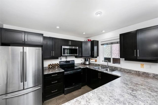 5 of 34 - 1065 Fitzgerald Rd, Shawnigan Lake, BC