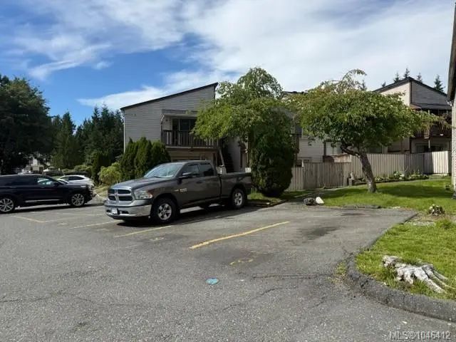 4 of 16 - 7077 Highland Dr 11, Port Hardy, BC