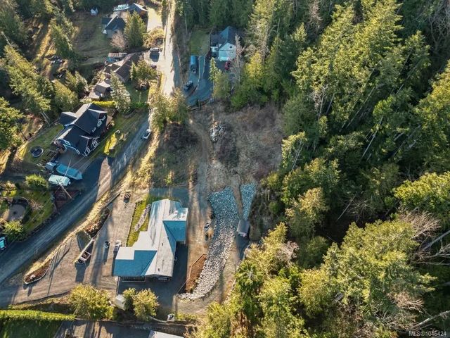 2 of 22 - 1865 Taylor Walk, Qualicum Beach, BC