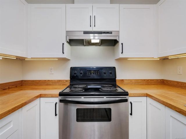 3 of 32 - 689 Bay St 306, Victoria, BC