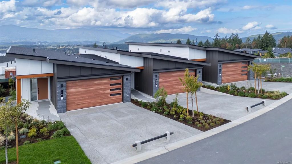 3116 Woodrush Dr 125, Duncan