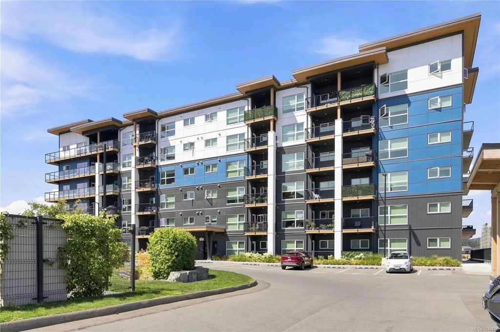 2461 Gateway Rd 206, Langford