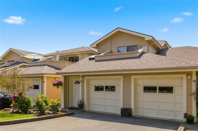 2 of 28 - 909 Admirals Rd 47, Esquimalt, BC