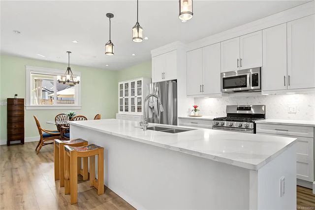 3 of 43 - 743 Briarwood Dr, Parksville, BC
