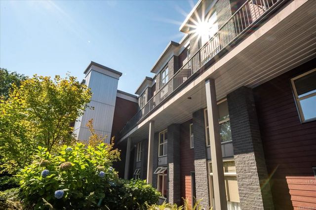 4 of 42 - 555 Franklyn St 316, Nanaimo, BC