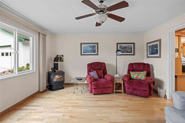 4 of 83 - 594 Pym St N, Parksville, BC