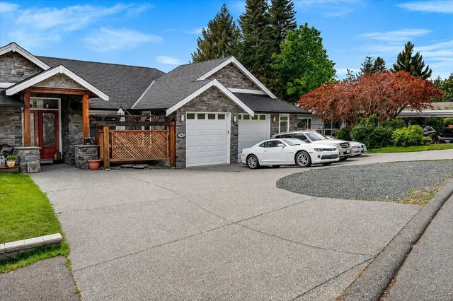 2 of 83 - 1460 Sherwood Dr, Nanaimo, BC