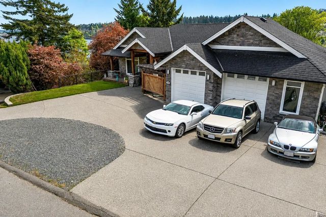 3 of 83 - 1460 Sherwood Dr, Nanaimo, BC