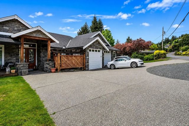 4 of 83 - 1460 Sherwood Dr, Nanaimo, BC
