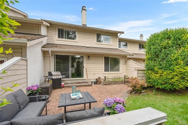 3 of 74 - 1287 Verdier Ave 32, Central Saanich, BC