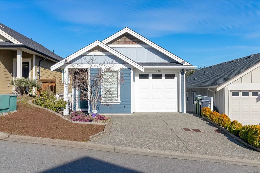 1318 Artesian Crt, Langford