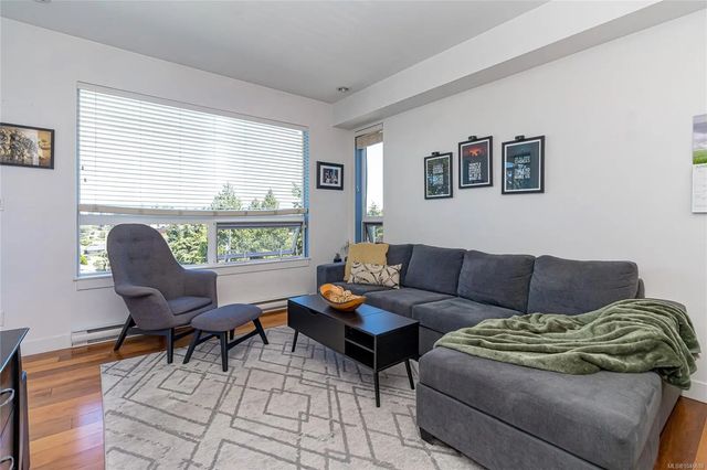 5 of 34 - 1008 Tillicum Rd 403, Esquimalt, BC