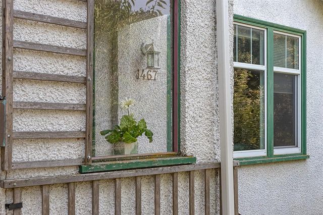 4 of 35 - 1467 Bay St, Victoria, BC