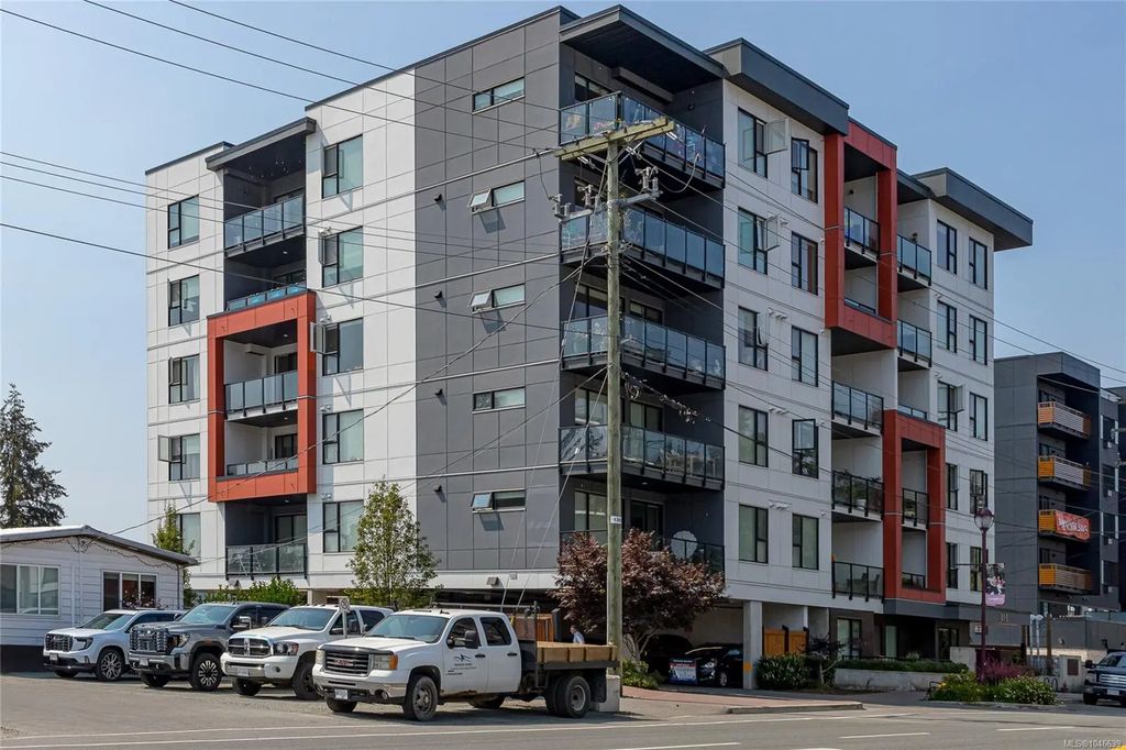 815 Orono Ave 503, Langford