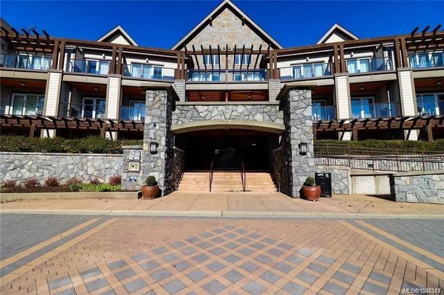 2 of 20 - 1376 Lynburne Pl 306-308b, Langford, BC
