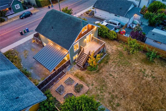4 of 61 - 726 Haliburton St, Nanaimo, BC