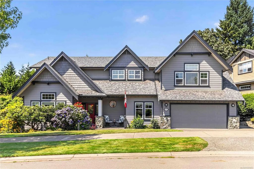 497 Outrigger Loop, Colwood