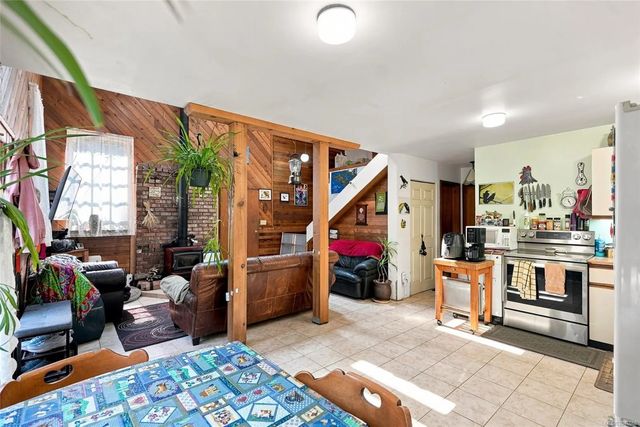 5 of 50 - 2101 Parkway Pl, Errington, BC