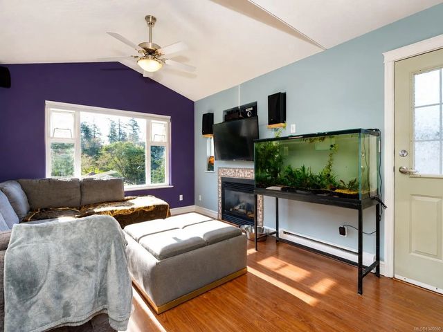 2 of 30 - 2562 Wentwich Rd, Langford, BC