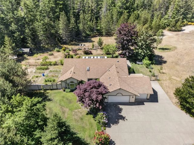 4 of 81 - 657 Sierra Pines Rd, Comox, BC