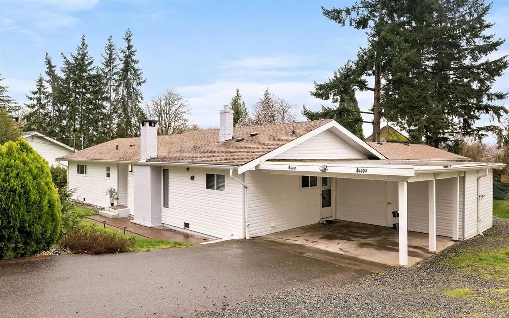 5788 Jaynes Rd, Duncan