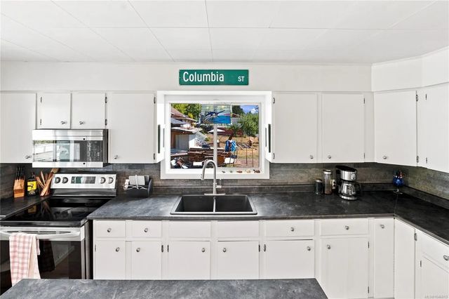 4 of 36 - 2148 Dick Ave, Nanaimo, BC