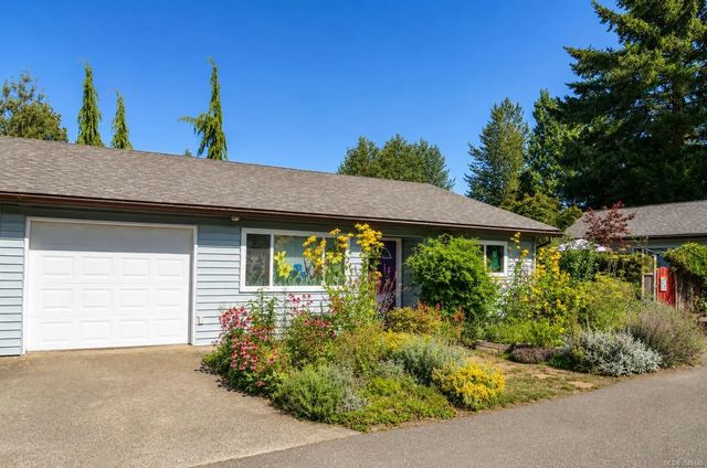3 of 23 - 1670 Piercy Ave F, Courtenay, BC